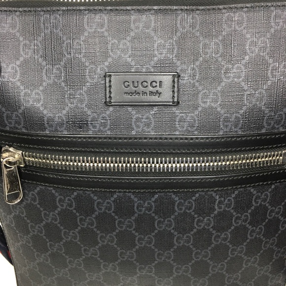 Gucci authentic unisex black crossbody bag - Picture 10 of 16
